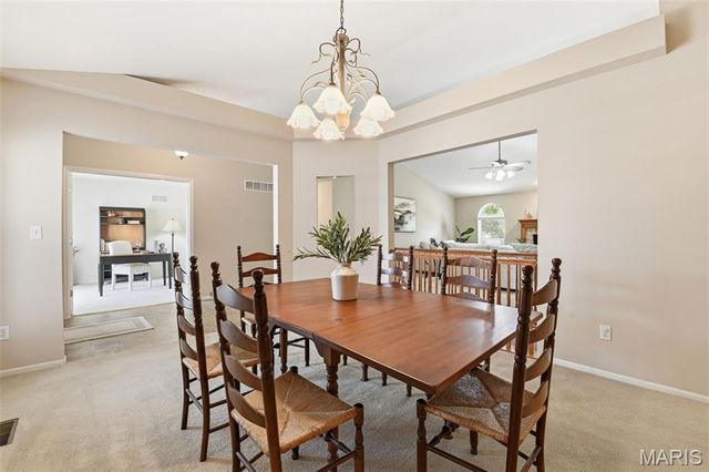 417 Parkshire Place Drive, Dardenne Prairie, MO 63368