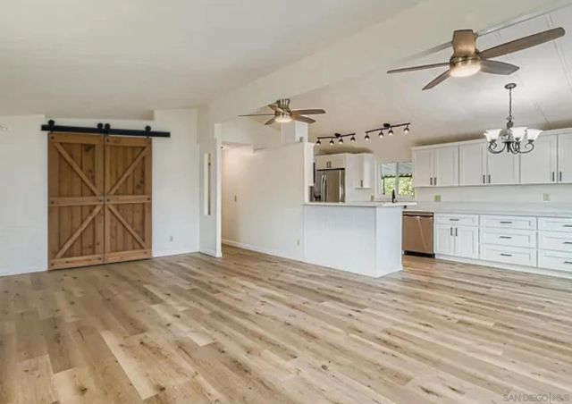 11949 Riverside Dr, Lakeside, CA 92040