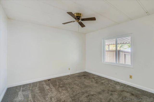 11949 Riverside Dr, Lakeside, CA 92040