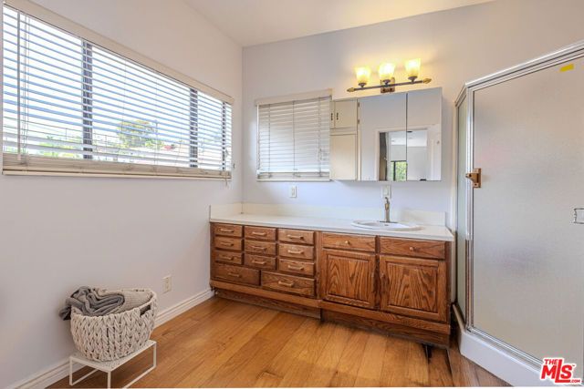 1601 S Adams Street, Glendale, CA 91205