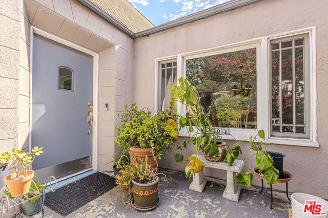 1601 S Adams Street, Glendale, CA 91205