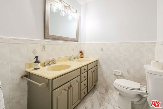 1601 S Adams Street, Glendale, CA 91205