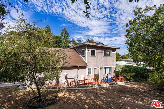 1601 S Adams Street, Glendale, CA 91205