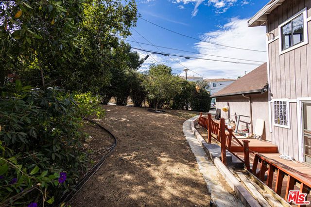 1601 S Adams Street, Glendale, CA 91205