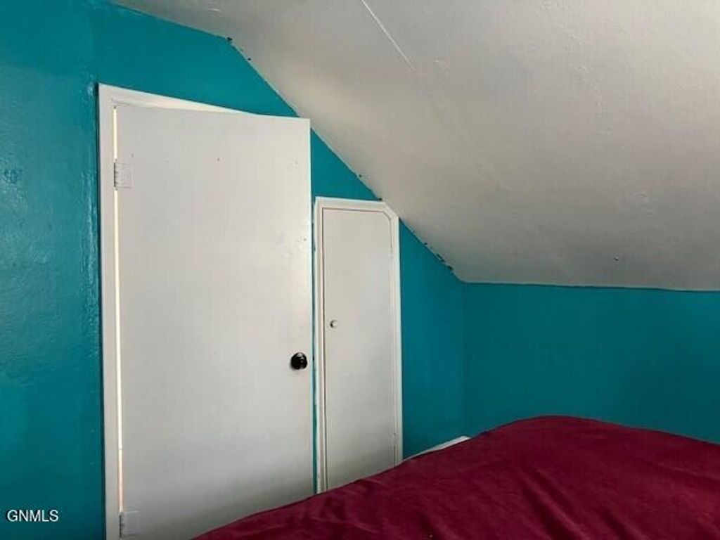 504 Church Avenue, Hebron, ND 58638 photo 15