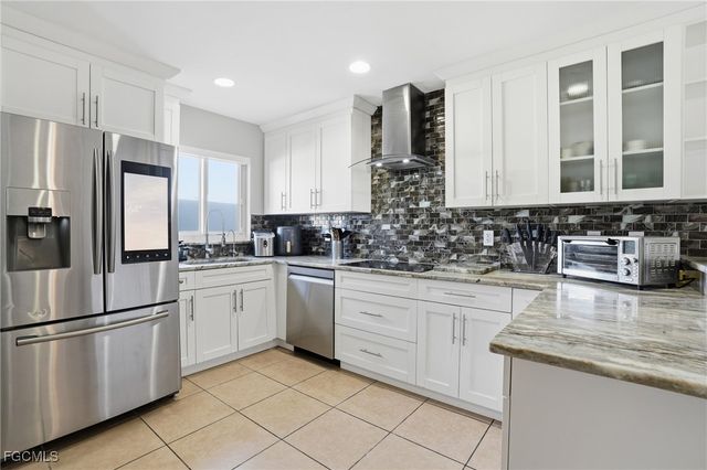 4421 SW 14th PL, Cape Coral, FL 33914