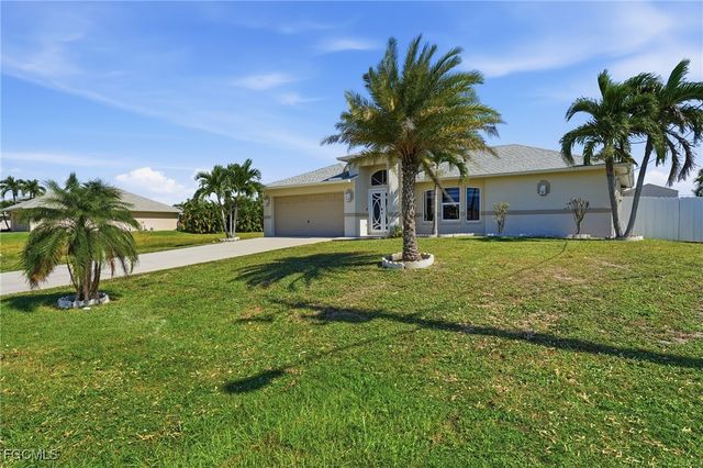 4421 SW 14th PL, Cape Coral, FL 33914