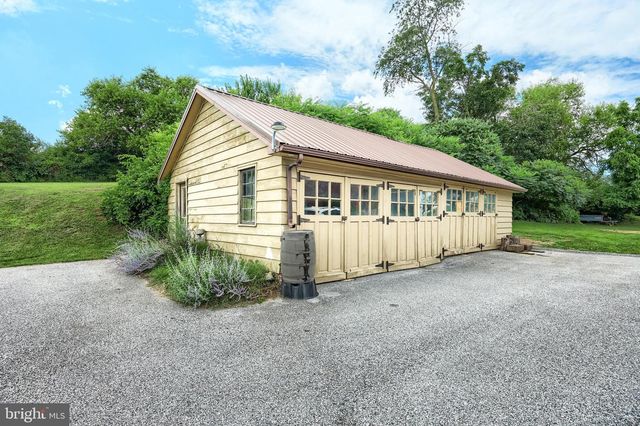 4415-A W MARKET ST, York, PA 17408