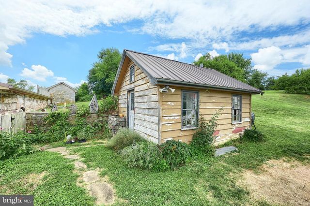 4415-A W MARKET ST, York, PA 17408