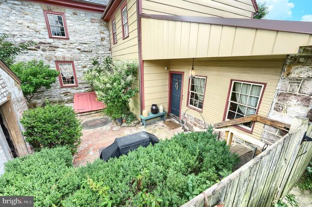 4415-A W MARKET ST, York, PA 17408