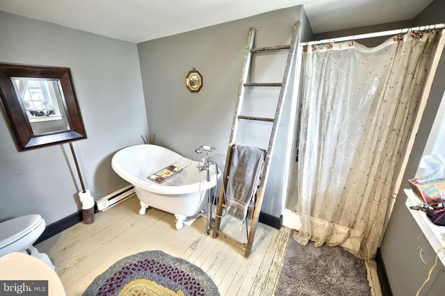 4415-A W MARKET ST, York, PA 17408
