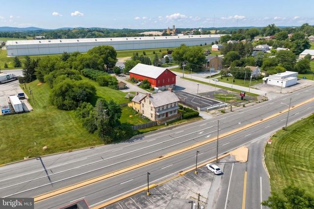4415-A W MARKET ST, York, PA 17408