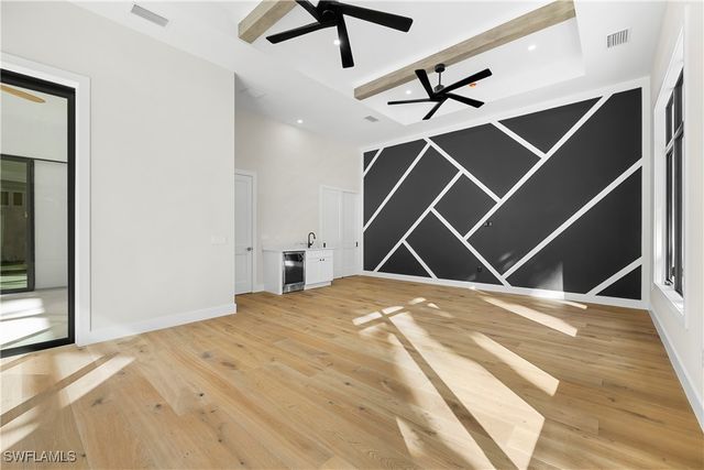 5000 Palmetto Woods DR, Naples, FL 34119