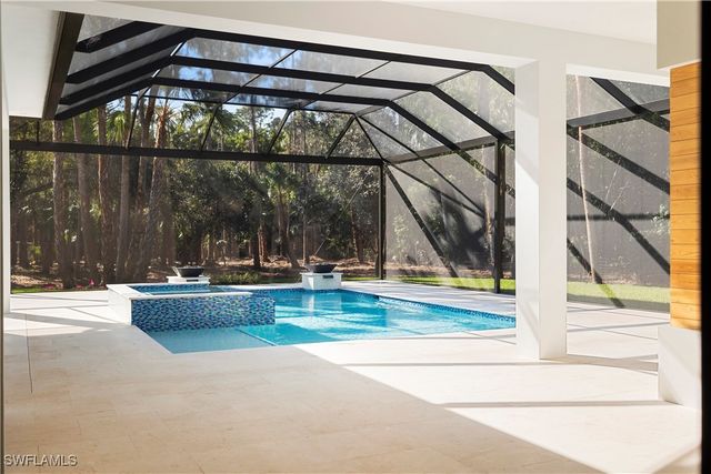 5000 Palmetto Woods DR, Naples, FL 34119