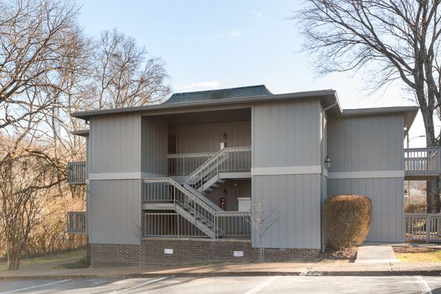 21 Vaughns Gap Rd Apt 23, Nashville, TN 37205