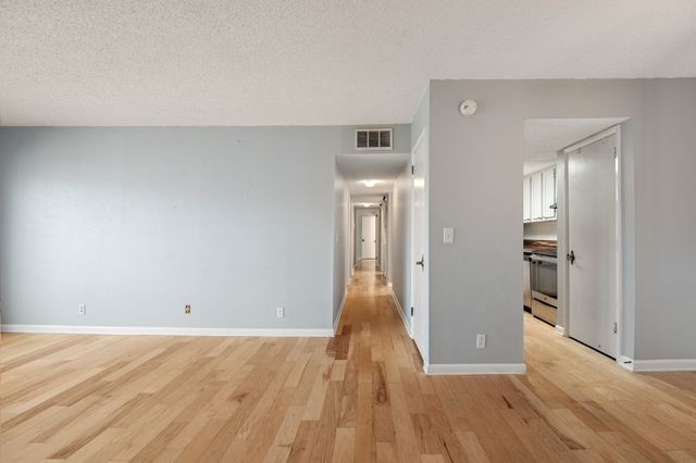 21 Vaughns Gap Rd Apt 23, Nashville, TN 37205