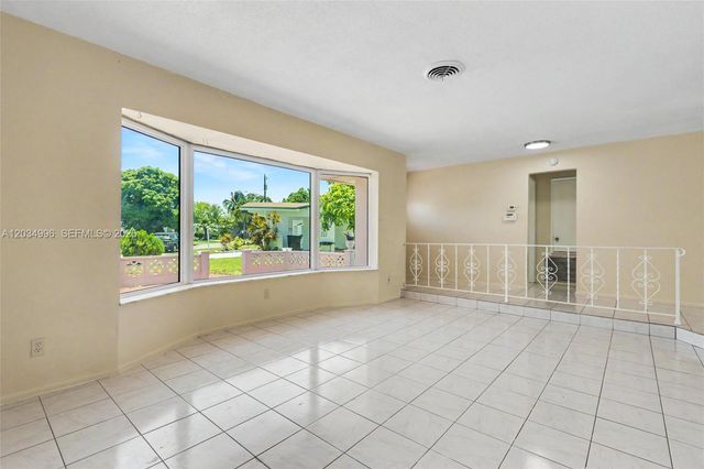 4397 NW 47th Terrace, Lauderdale Lakes, FL 33319