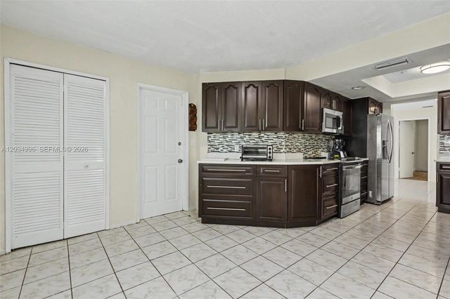 4397 NW 47th Terrace, Lauderdale Lakes, FL 33319