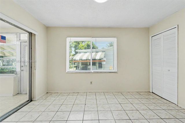 4397 NW 47th Terrace, Lauderdale Lakes, FL 33319
