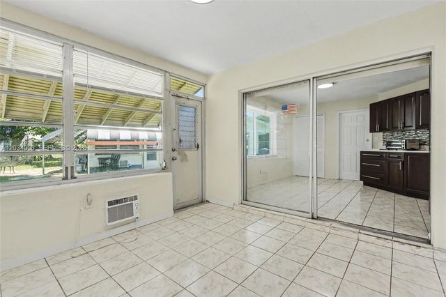 4397 NW 47th Terrace, Lauderdale Lakes, FL 33319