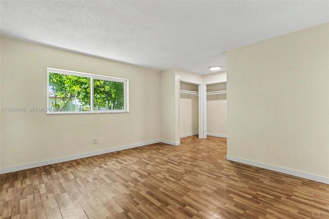 4397 NW 47th Terrace, Lauderdale Lakes, FL 33319