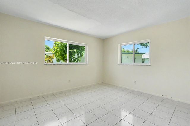 4397 NW 47th Terrace, Lauderdale Lakes, FL 33319