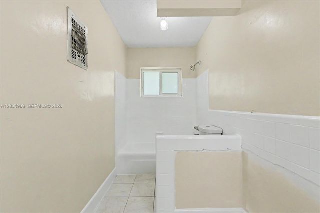 4397 NW 47th Terrace, Lauderdale Lakes, FL 33319