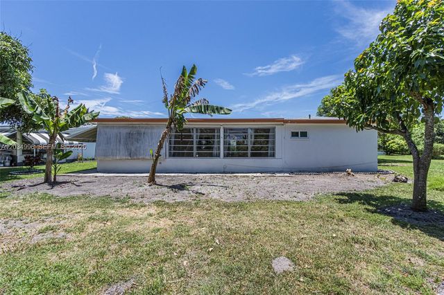 4397 NW 47th Terrace, Lauderdale Lakes, FL 33319