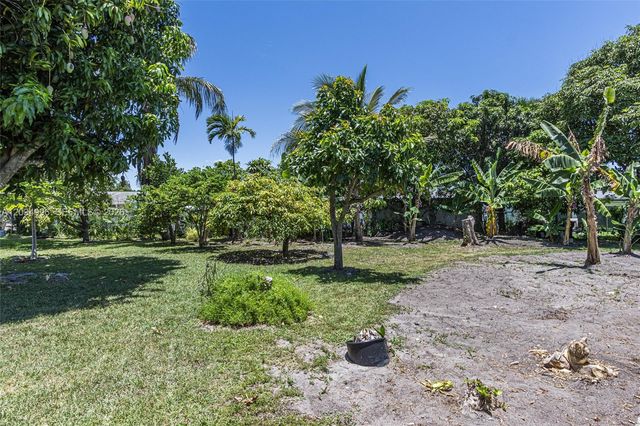 4397 NW 47th Terrace, Lauderdale Lakes, FL 33319