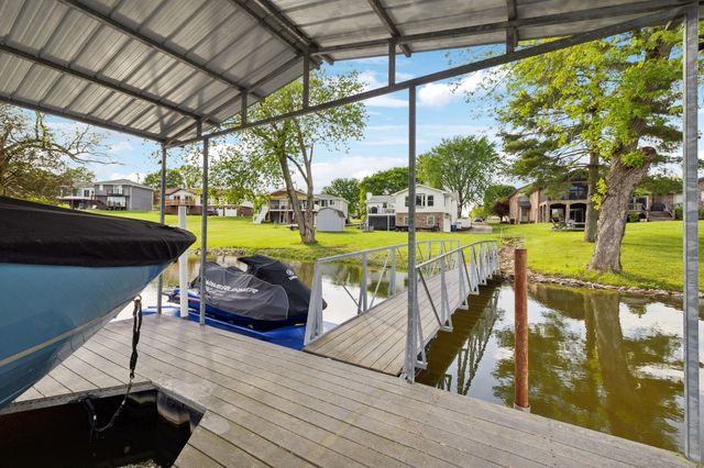 1048 Edgewater Cir, Gallatin, TN 37066