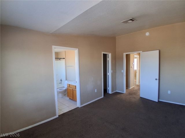 1956 Vista Malaga Street 104, Las Vegas, NV 89106