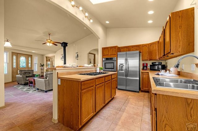 1420 E Gem Dr, Pueblo West, CO 81007