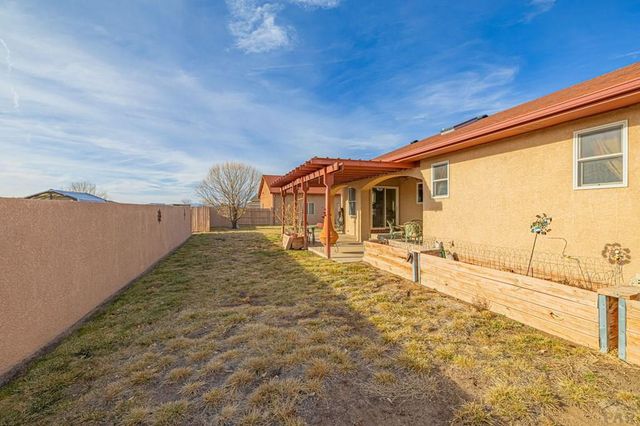 1420 E Gem Dr, Pueblo West, CO 81007