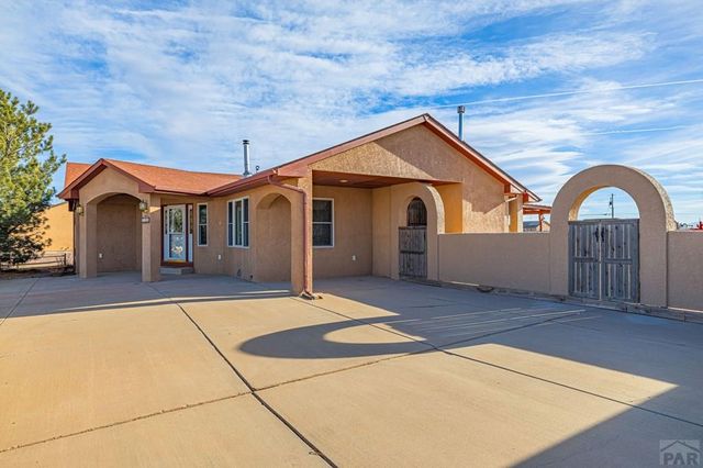 1420 E Gem Dr, Pueblo West, CO 81007