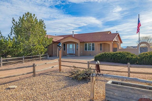1420 E Gem Dr, Pueblo West, CO 81007