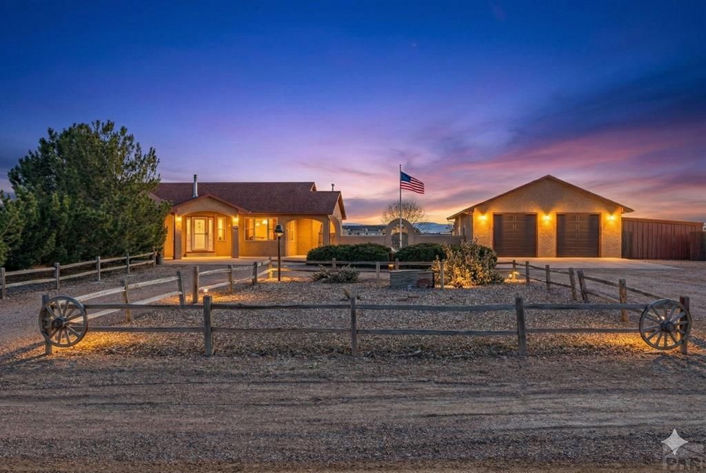 1420 E Gem Dr, Pueblo West, CO 81007