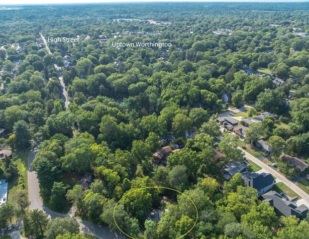 264 E South Street, Worthington, OH 43085