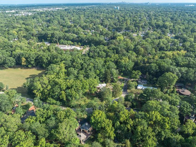 264 E South Street, Worthington, OH 43085