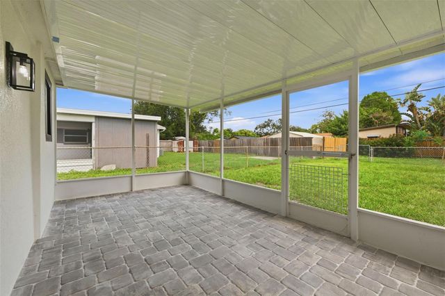 4409 W WYOMING AVENUE, Tampa, FL 33616