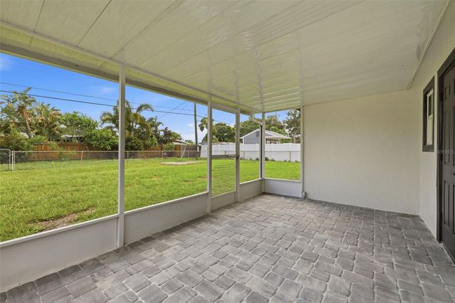 4409 W WYOMING AVENUE, Tampa, FL 33616