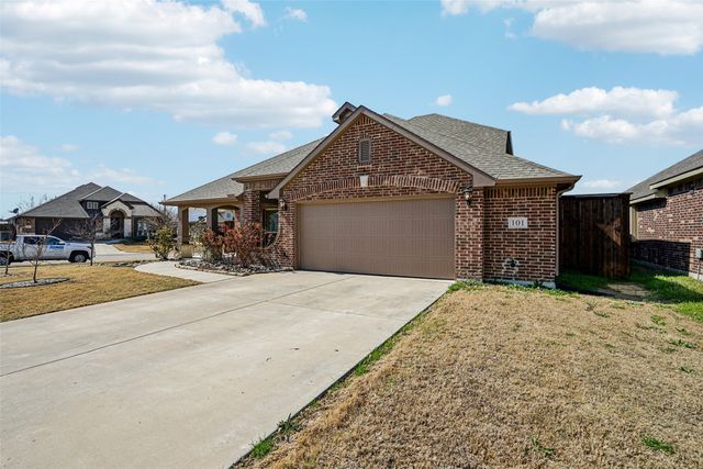 101 Gateway Drive, Alvarado, TX 76009