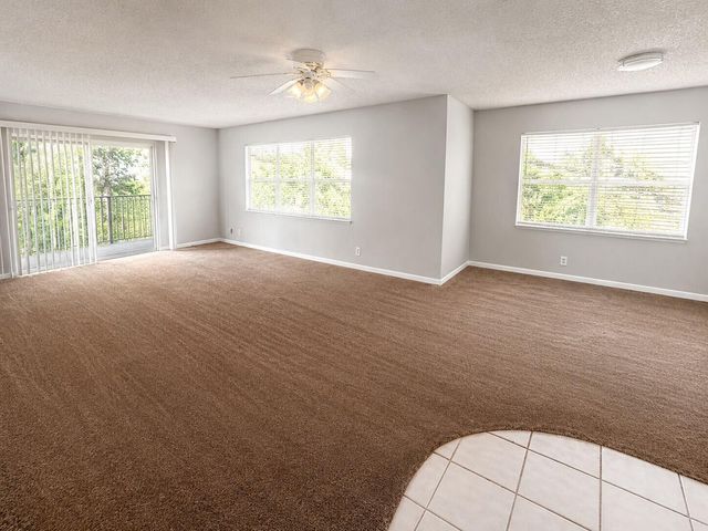 3360 SPANISH MOSS Terrace 313, Lauderhill, FL 33319
