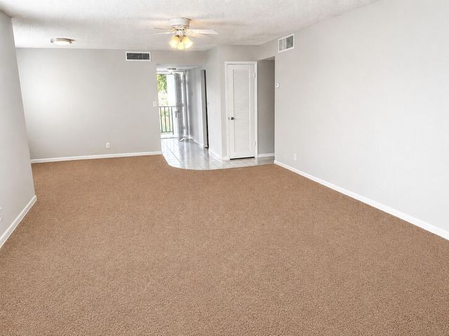 3360 SPANISH MOSS Terrace 313, Lauderhill, FL 33319