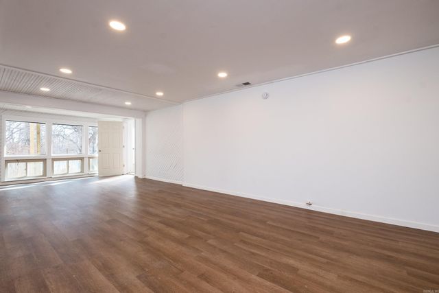 13118 Old River Dr, Scott, AR 72142