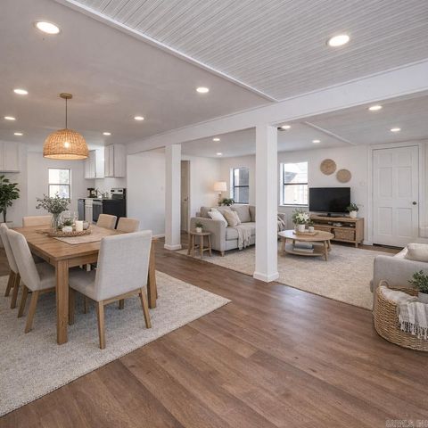 13118 Old River Dr, Scott, AR 72142