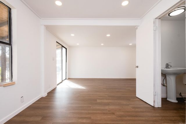 13118 Old River Dr, Scott, AR 72142