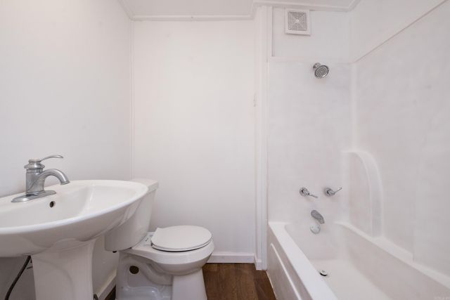 13118 Old River Dr, Scott, AR 72142