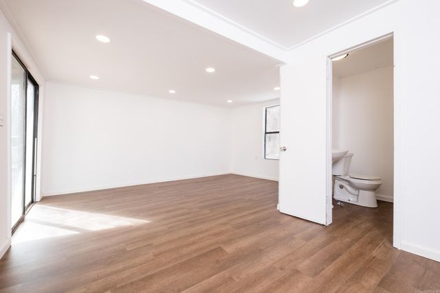 13118 Old River Dr, Scott, AR 72142