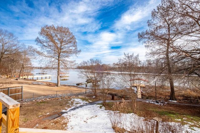 13118 Old River Dr, Scott, AR 72142