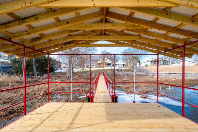 13118 Old River Dr, Scott, AR 72142